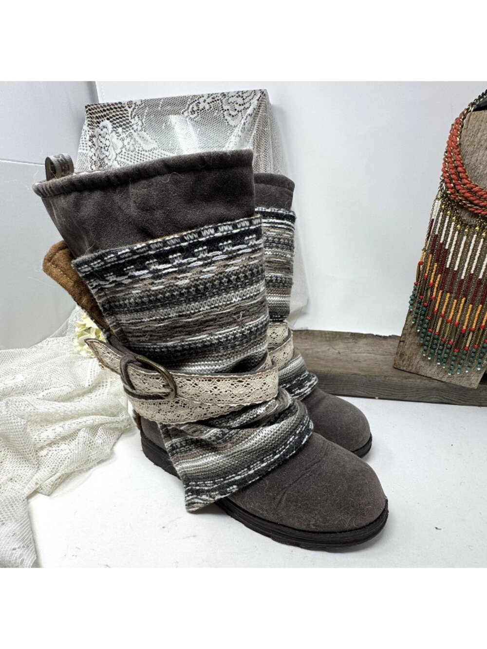 Muk Luks Nikki Lace Belt Wrapped Boots Size 6